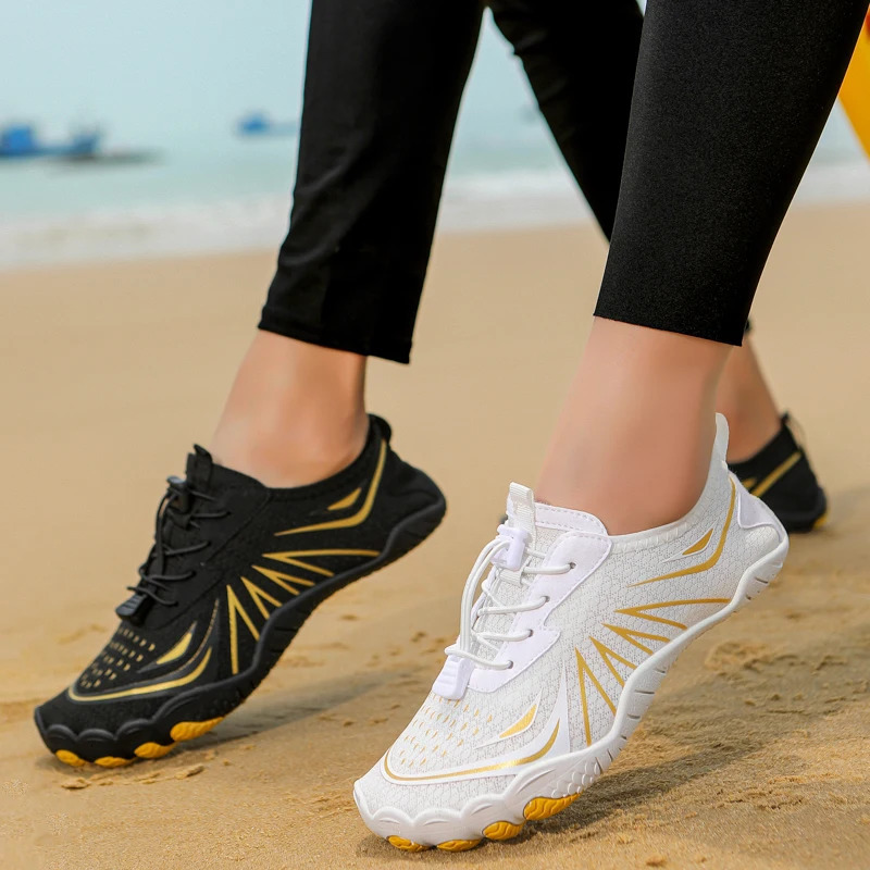 2025 quick-drying non-slip water shoes for men and women couples can be used for outdoor beach and indoor fitness260128