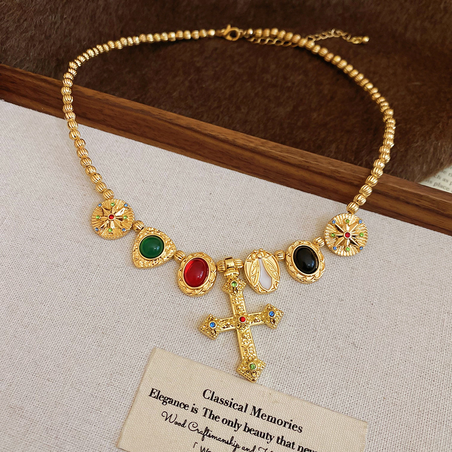 Vintage diamond-encrusted cross necklace, unique fashionable, versatile collarbone chain, light luxury and high-end feel, women's accessory - view 7