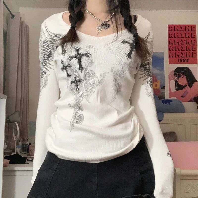 New 2000S Aesthetic T Shirt Graphic Cross Wings Print Long Sleeve Tops Y2k Women Clothes Fairycore Grunge Tee Streetwear