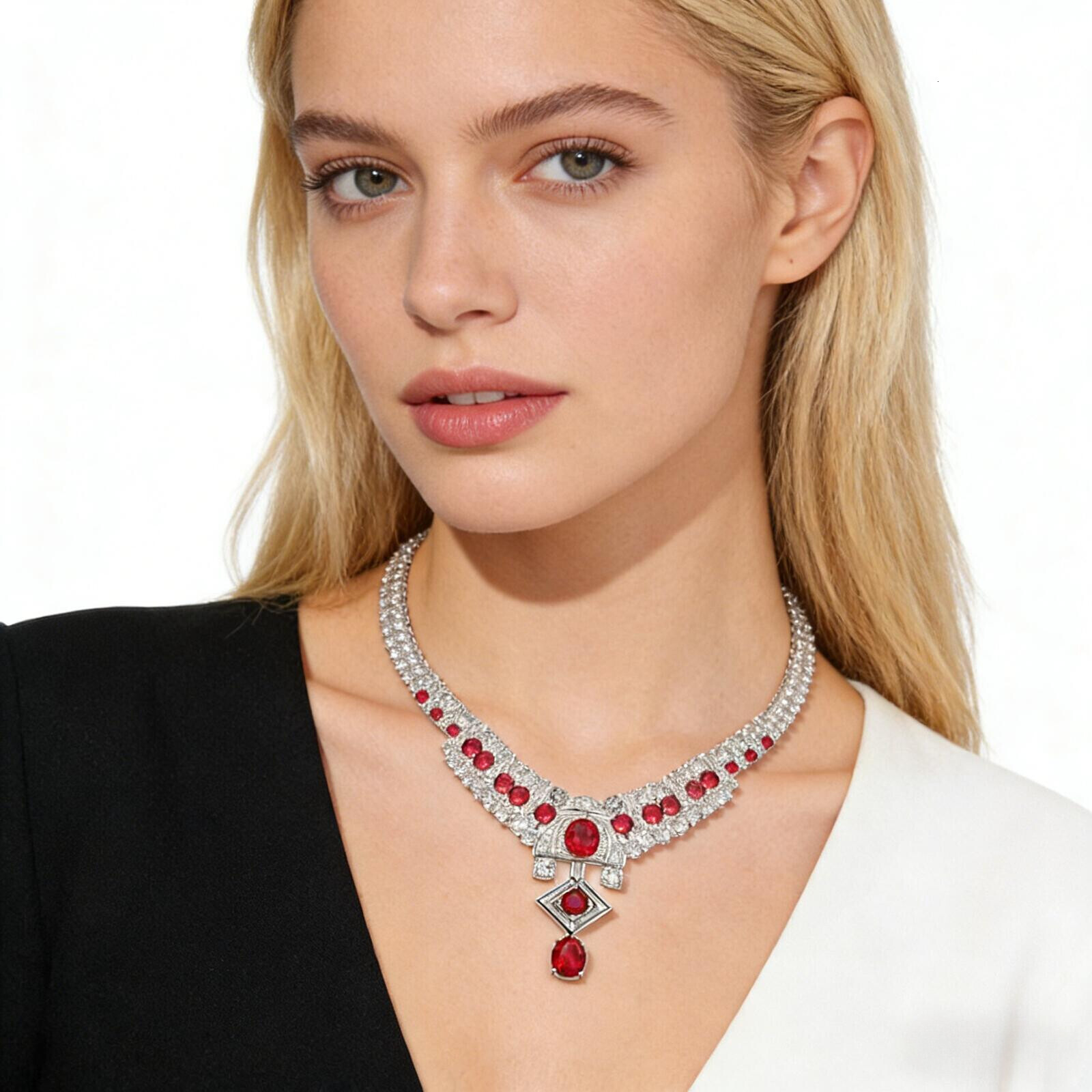 Necklace Red Diamond Mermaid Necklace, Gold-Plated, Elegant Necklace, Suitable For Evening Dresses, Bridal Gowns, Women's Collarbone Necklace