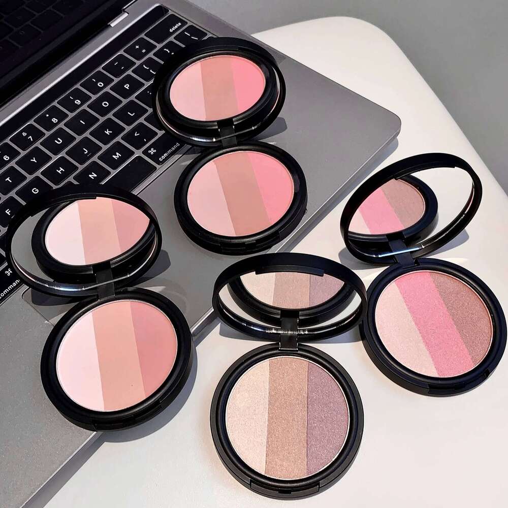 SHAQINUO Three-color Blush Matte Pearlescent Contouring and Long-lasting Powder Delicate Three-Color Rouge 26L0209