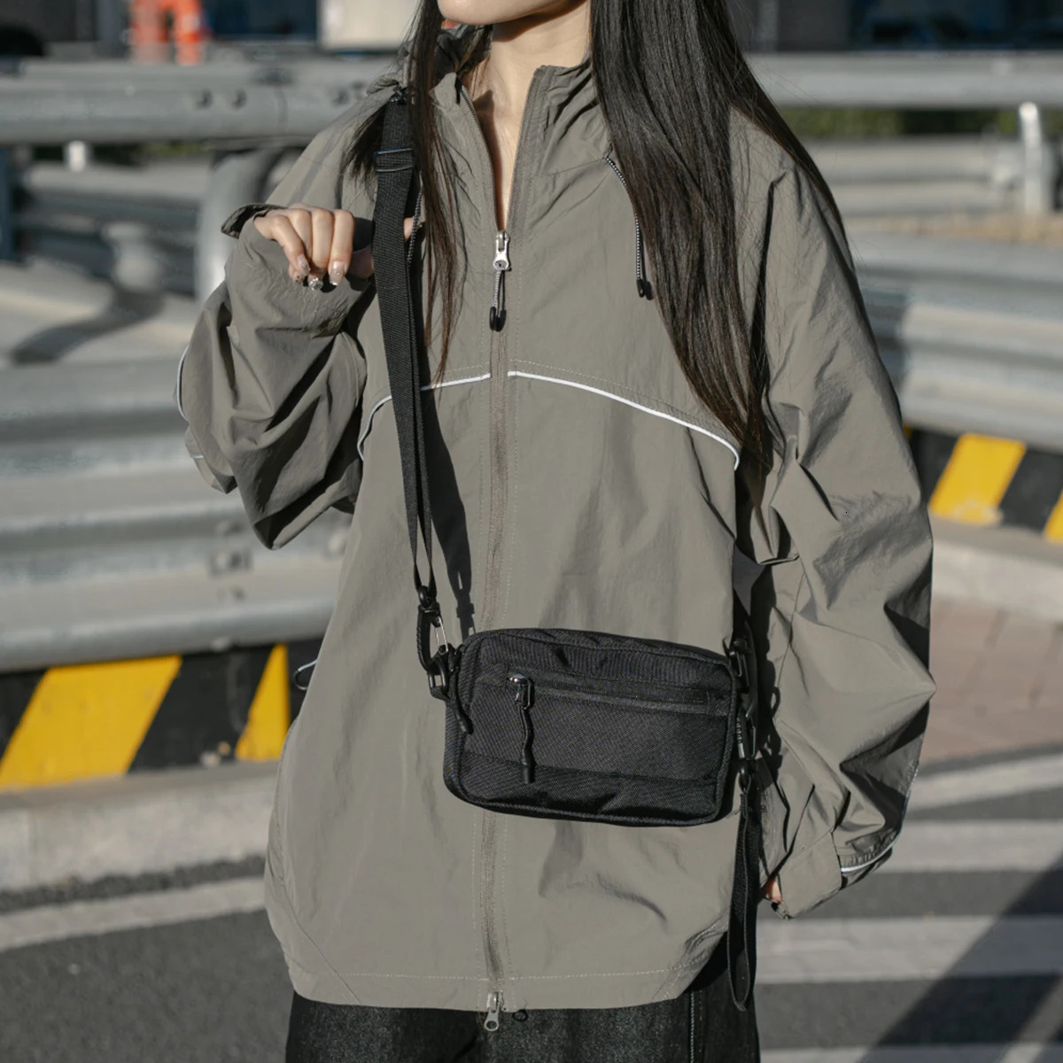 Simple Casual Shoulder Bag Wide Shoulder Strap Large Capacity Crossbody Bag Womens Commuter Mobile Phone Womens Shoulder Bag 260205