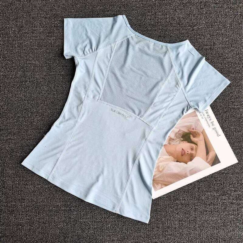 Outdoor Shirt Sportswear Wear Women's Sports T-Shirt Fitness Clothes Running Yoga Top Female Workout Tops T-shirt 26Y0209