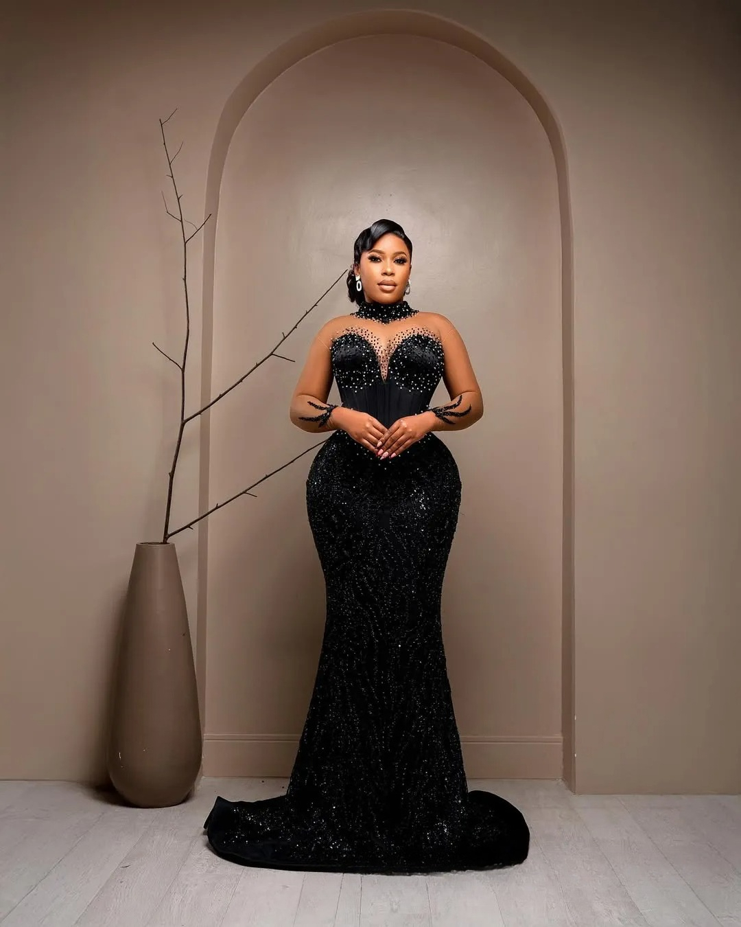 2026 Sexy Plus Size Black Evening Dresses African Prom Formal Gowns Beaded Sequined Lace High Neck Illusion Crystals Long Sleeves robe de soiree marie