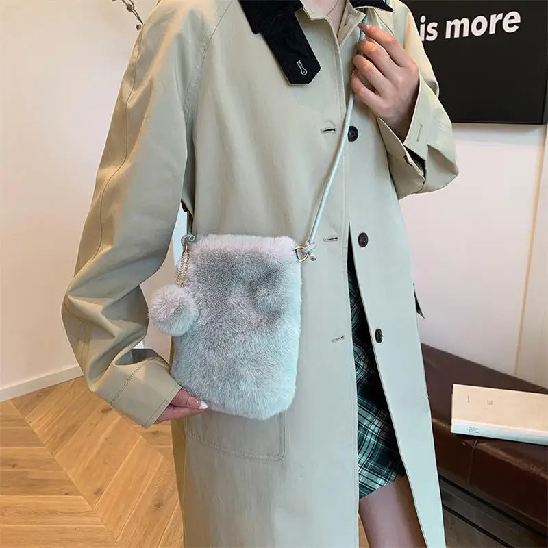 Plush Phone Bag Autumn and Winter Solid Color Elegant Womens Durable Girl Fur Hanging Rope Crossbody Coin Purse 260208