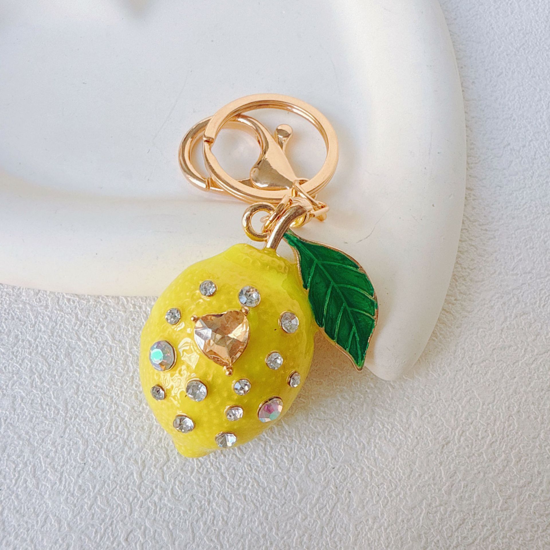 Creative Cute Alloy Rhinestone Oil Drop Simulation Fruit Lemon Keychain Car Bag Pendant Supermarket Gift