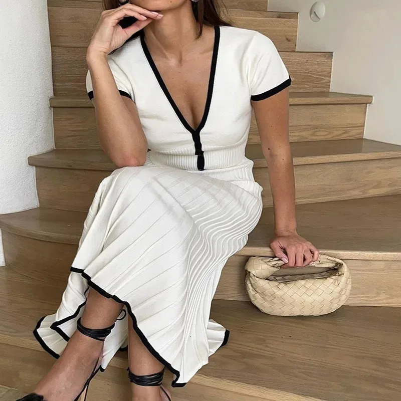 Summer Women White long Skirt Suit Short Sleeve V-neck crop top pleated set elegant dress 2 piece skirt set 260208