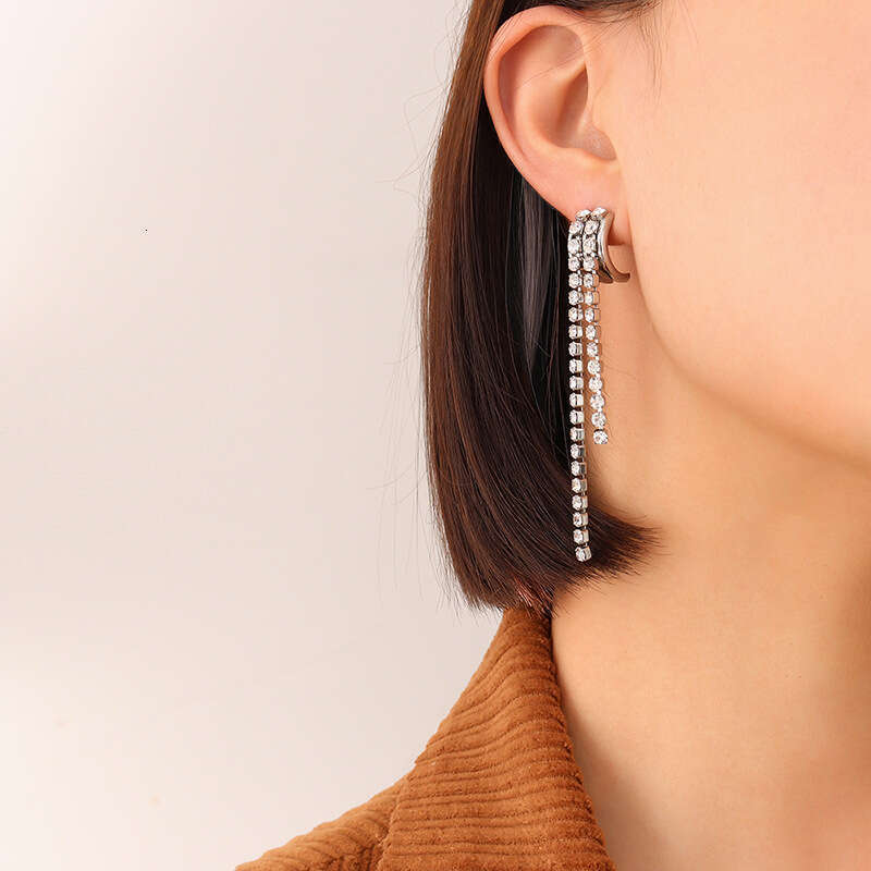 French-style Long Tassel Earrings Full Diamond Inlay, Sparkling Earrings, Elegant Titanium Steel Plated With 18k Gold Jewelry Gift