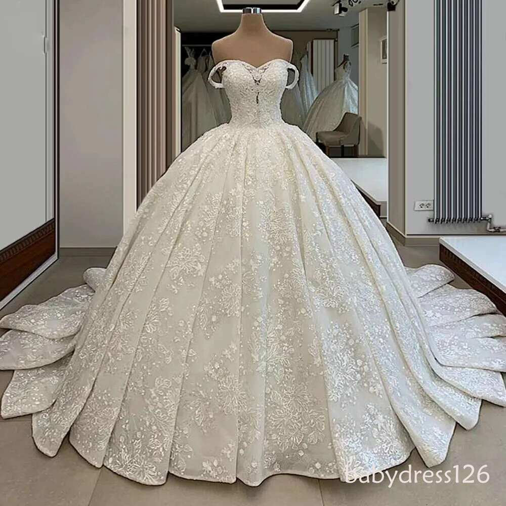 with Laces Wedding Dress Hochzeitskleid Lace Up Back Vintage Gelik