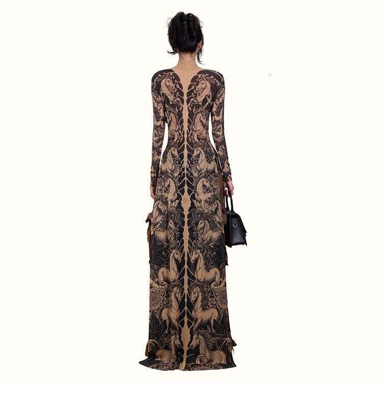 2026 Ancient Beauty Palace Style Vintage Animal Print Sleeve For Women, Unique Slim-Fit Long Dress