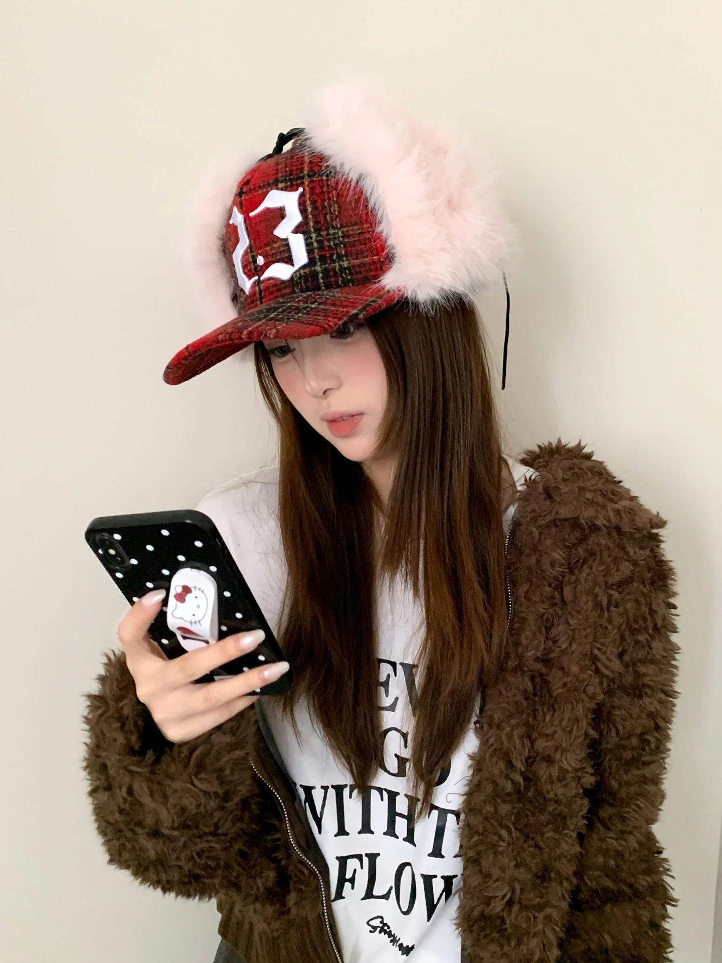 Korean Version Of Fashionable Plaid Plush Womens Autumn And Winter Thickening Warm Lei Feng Hat Ear Protection Baseball Cap 260208