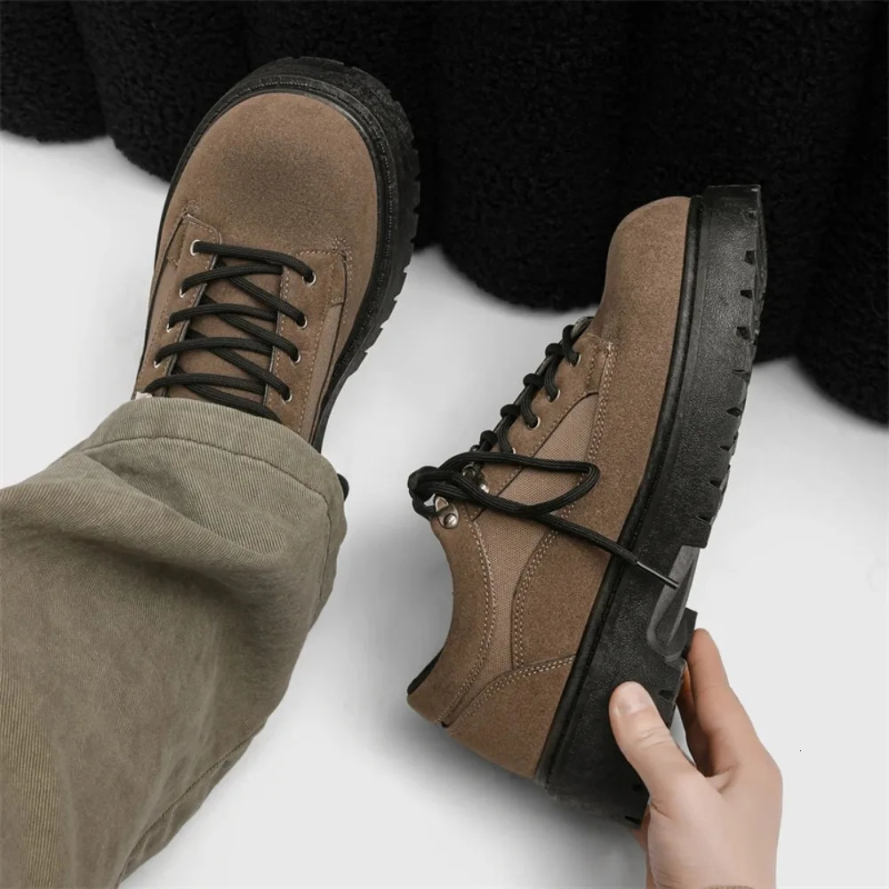 2026 Model Mens Black Casual Leather Shoes Large Toe Small Size Low Heel Thick Sole Heightincreasing Loafers 260126