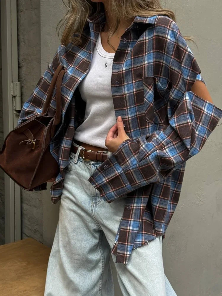 Fashion Checkered Pattern Shirts Women Elegant Lapel Long Sleeve Single Breasted Pocket Loose Top 2025 Daily Street Outerwear 260122