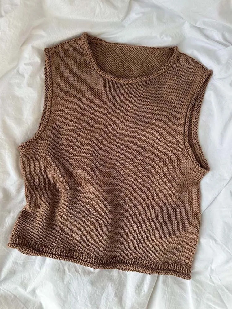Womens roundneck woolen vest fashionable versatile and casual suitable for daily outings Only the is included 260130