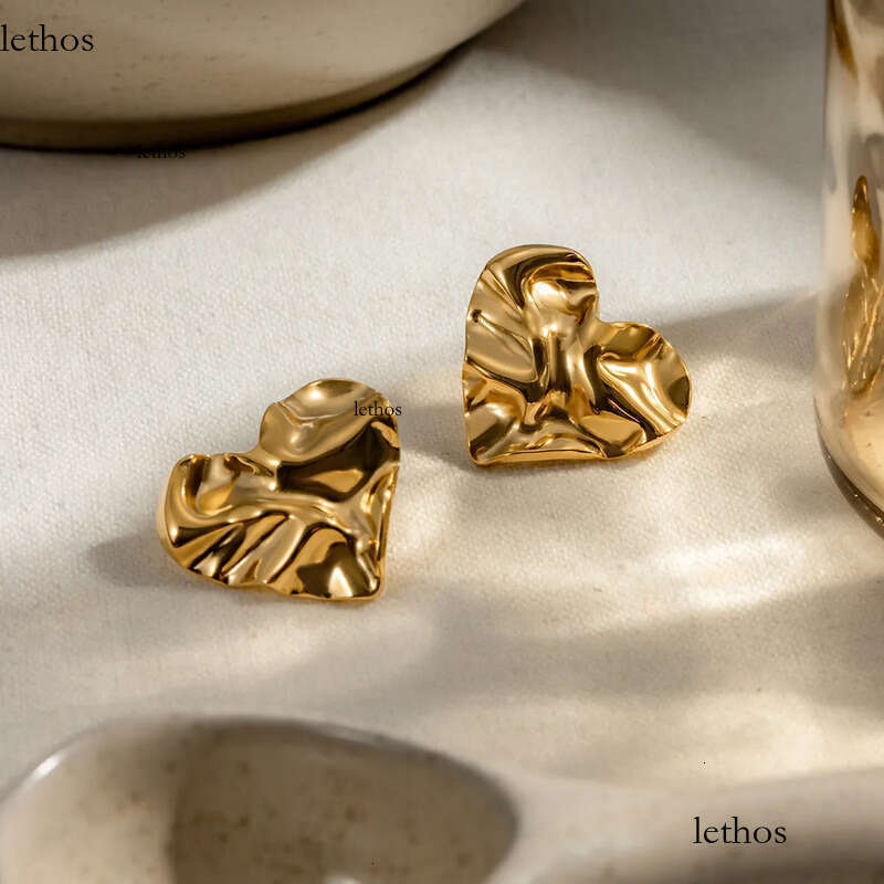 Design Gold Stainless Steel Heart-shaped F Earrings for Womens Hammered Pattern Wedding Party Jewelry Wholesale with Customizable 61