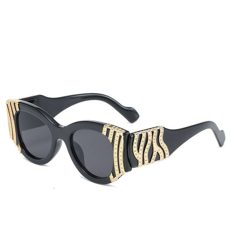 Retro leopard print sunglasses Heavy Metal Style Suitable for beach trips and shopping