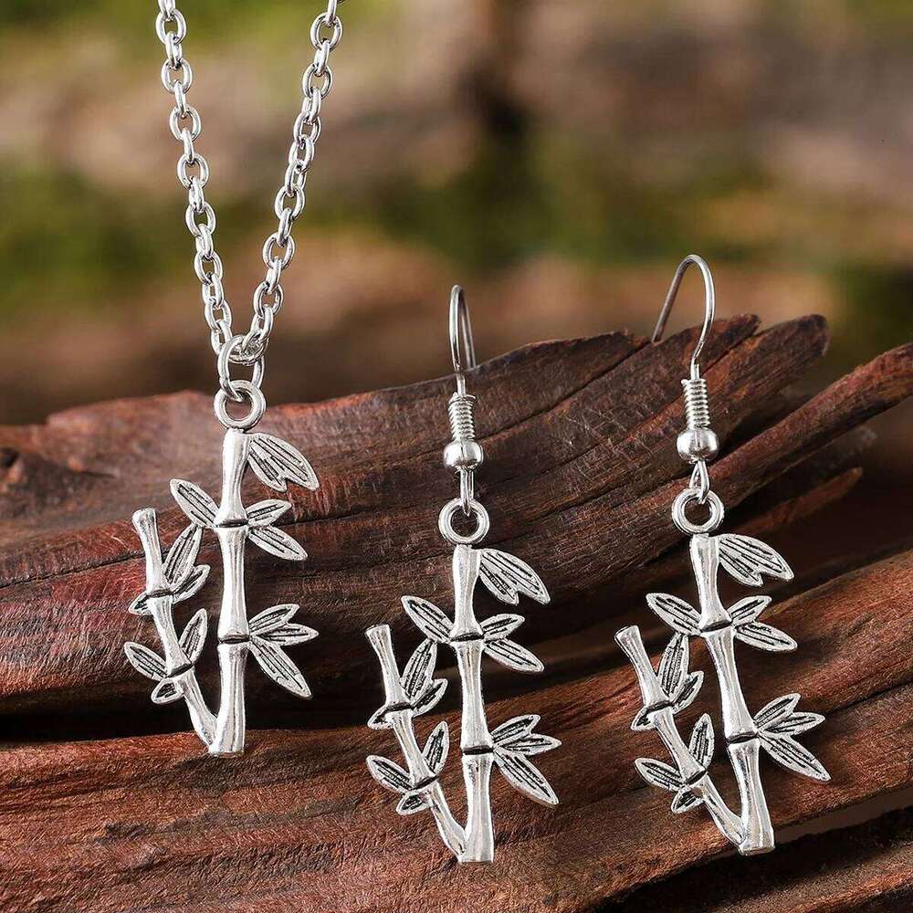 Earrings and Necklace Chinese Retro Bamboo Branch Leaf Pendant Gold Plated for Cultural Festival and Daily Wear Jewellery Gift High Quality Texture