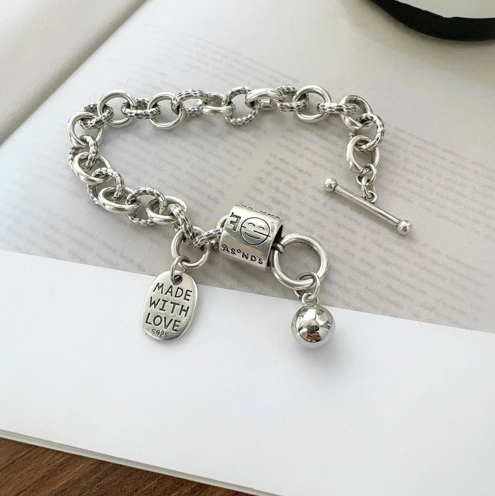 925 Sterling Silver Bracelets for Women Men Letter Accessories Trend Vintage Simple Retro Chain Heart Pendant Party Jewelry Gift 260128