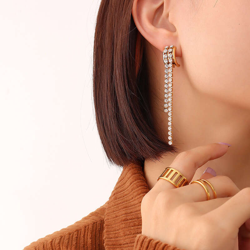 French-style Long Tassel Earrings Full Diamond Inlay, Sparkling Earrings, Elegant Titanium Steel Plated With 18k Gold Jewelry Gift