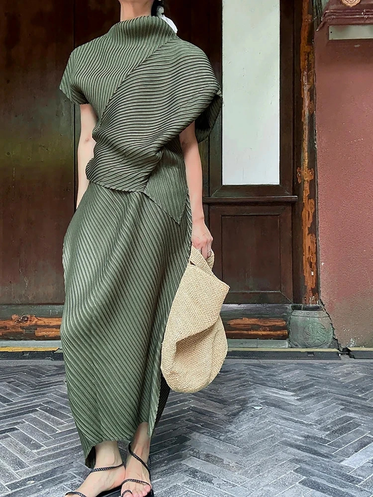 Miyake Pleated Women Set 2026 Summer Solid Color Irregular n Tshirt Loose Large Half Skirt Female Two Piece 250203