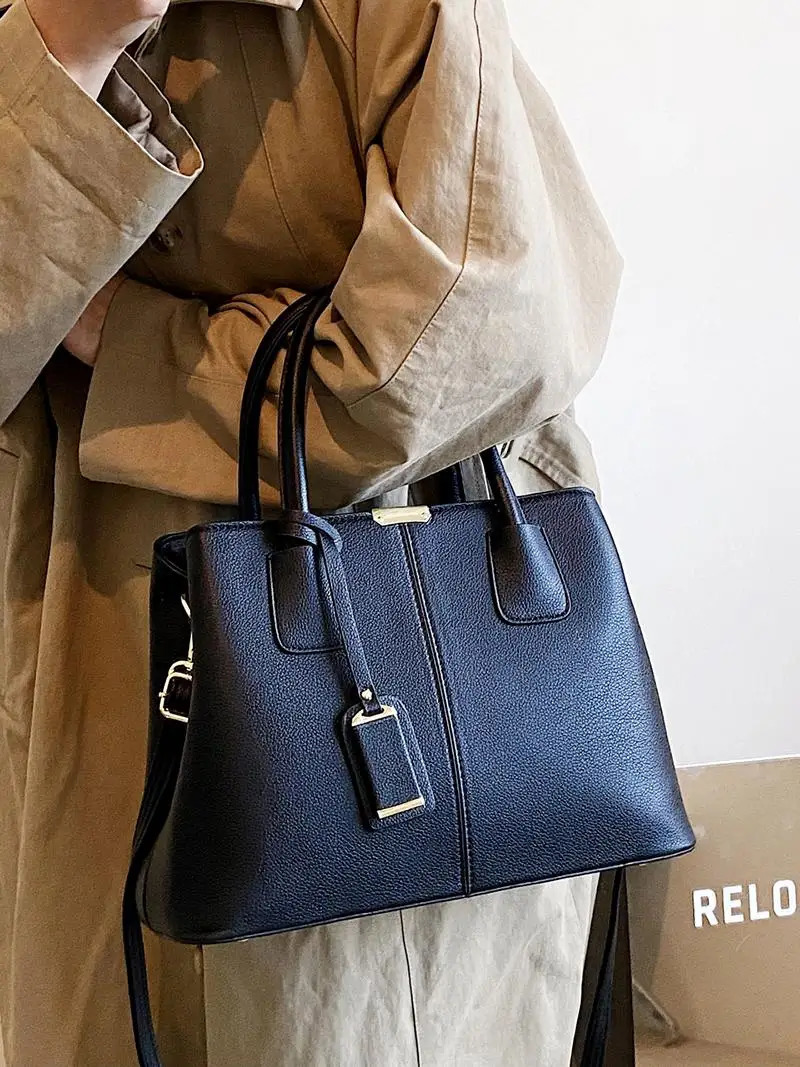 Large Capaci Faionable Womens Crossbody Bag Handbag Commuter Bag Single oulder Bag Soft Leather Zipper Closure Daily Use 260130
