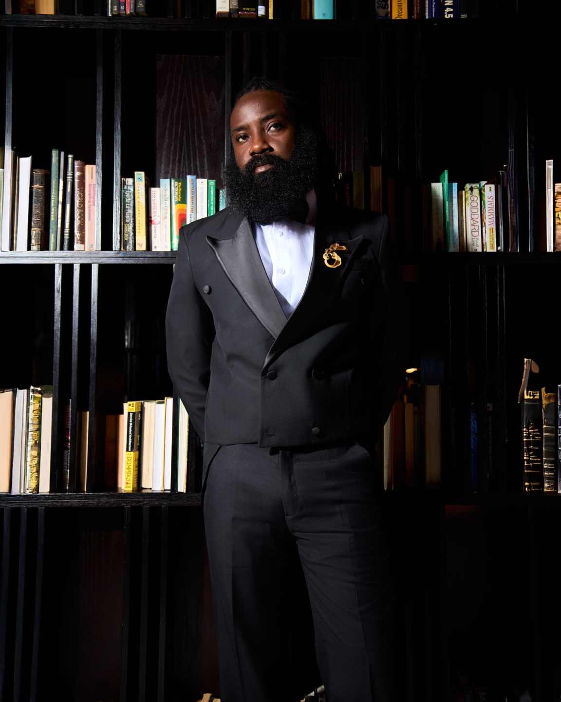 Classic Black Men's Suits Incline Button Peak Lapel Formal Blazer Smart Casual Model Show Evening Party Prom Wedding Set