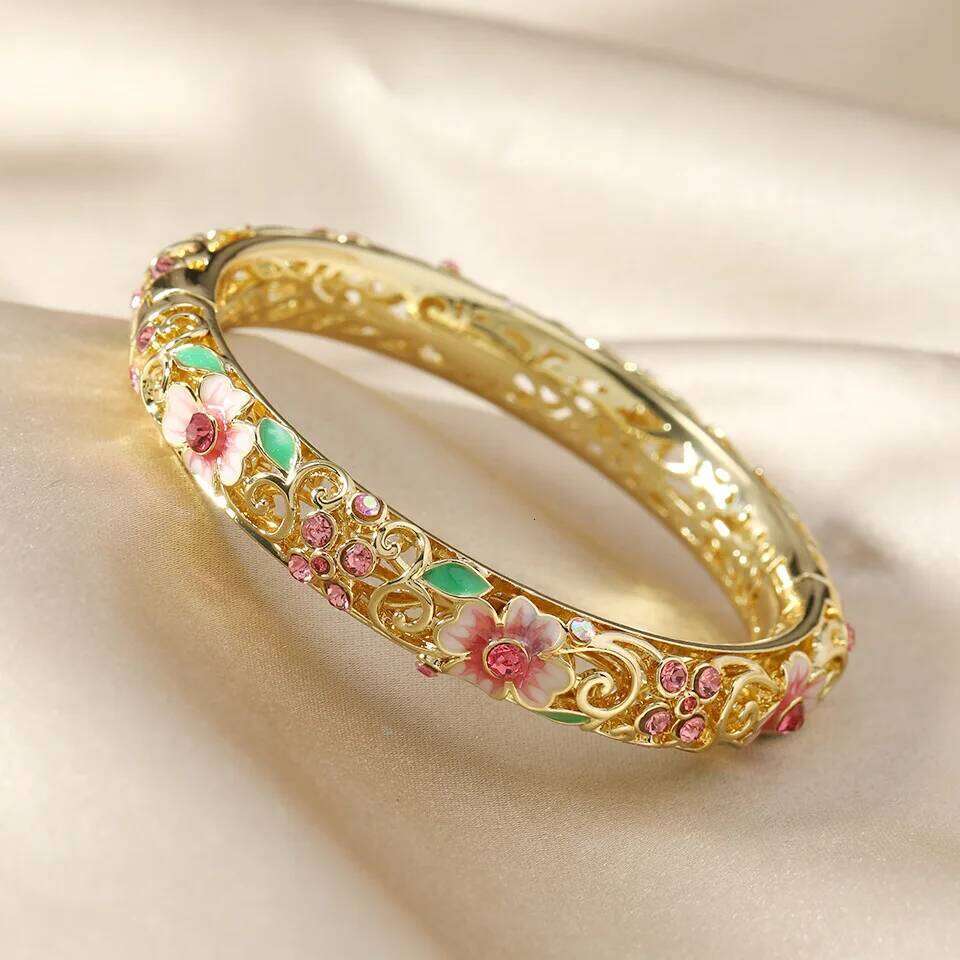 Bracelet Chinese Hand Painted Cloisonne Enamel with Gold Plated Italian Accents and Cubic Zirconia for Wedding Cultural Festival Jewellery High Qualit