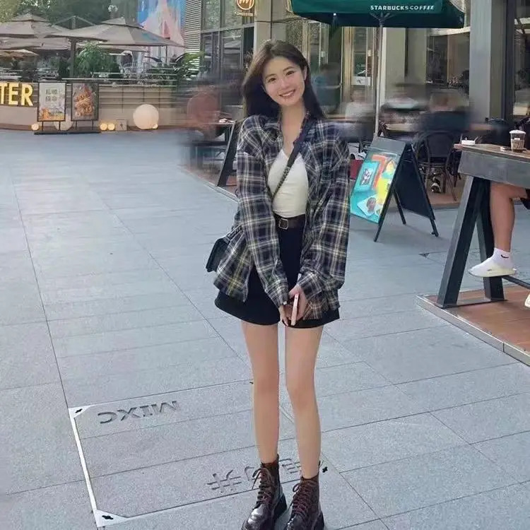 Slim Fit Long Sve irt Womens Loose Spring Autumn Plaid irt Chic Hong Kong Sle Retro Thin irt Collar Button down 260207