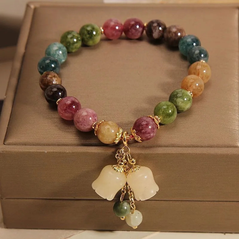 Exquisite Natural Stone Bracelet Elegant Lily of The Valley Flower Pendant Elastic Beaded Bracelets for Women Party Jewelry Gift 260202