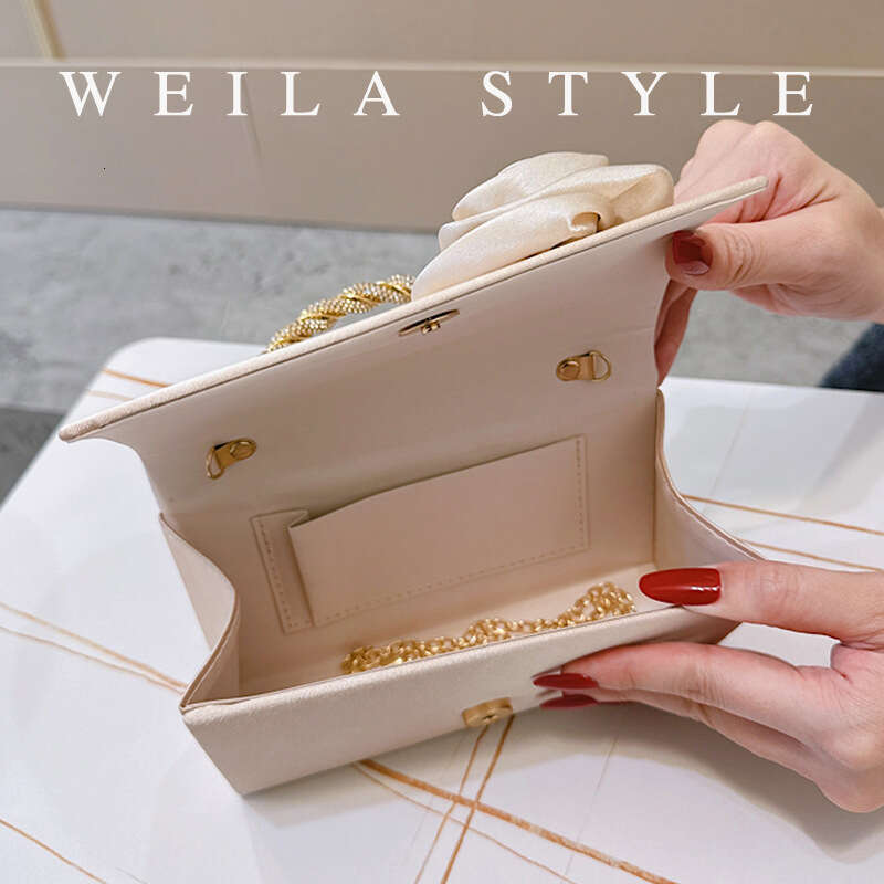 PU Glossy Flower Evening Bag For Women, Handheld Flap Structure, Light Luxury Party Sweet Socialite Wedding Clutch