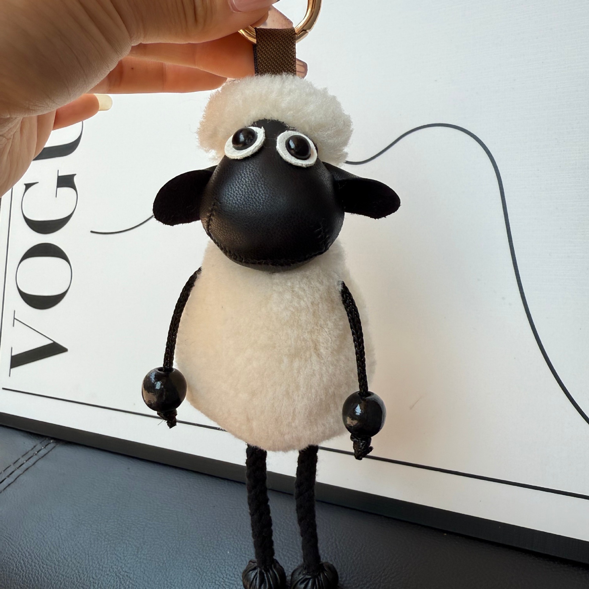 Retro Y2K Purse Accessory Wool Sheep Car Keychain Pendant Backpack Plush Decoration Fur Sheep Bag Pendant Toy