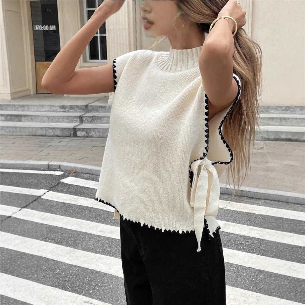 Women's Sleeveless Sweater Vest Minimalist Design with Contrasting Color Bow Tie-Front Top