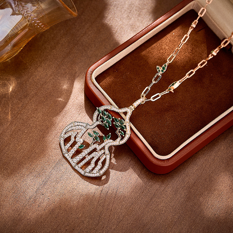 Necklace Tree Gourd Necklace, Gold-Plated Evergreen Pine Pendant, Trendy Textured Necklace Long Sweater Chain Necklace