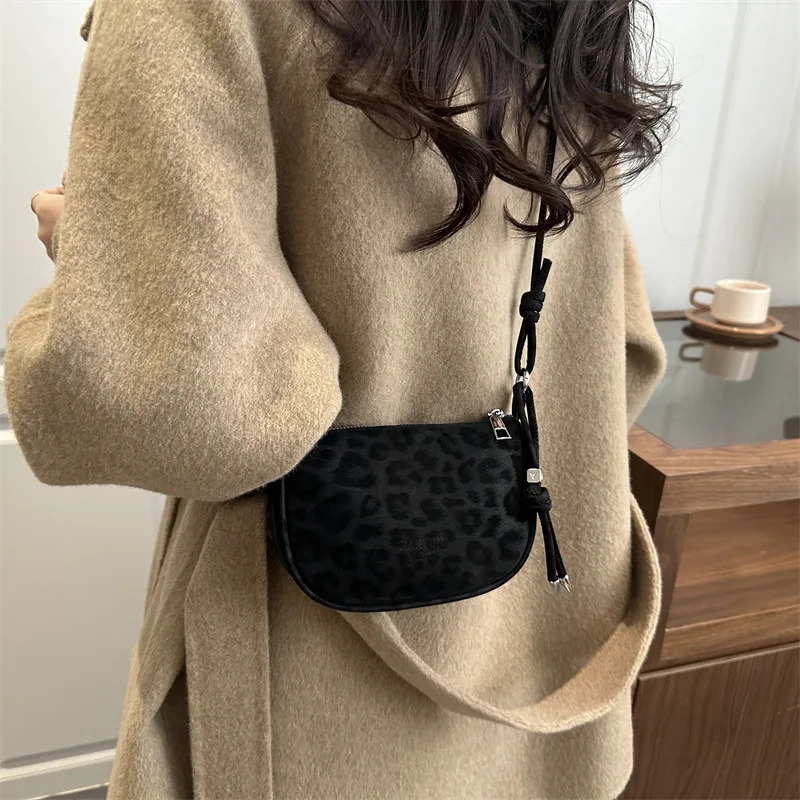 Fashion Simple Crossbody Bags for Women Soft Suede PU Mini Shoulder BagsComfortable and Versatile Texture Commuting Bag 260208