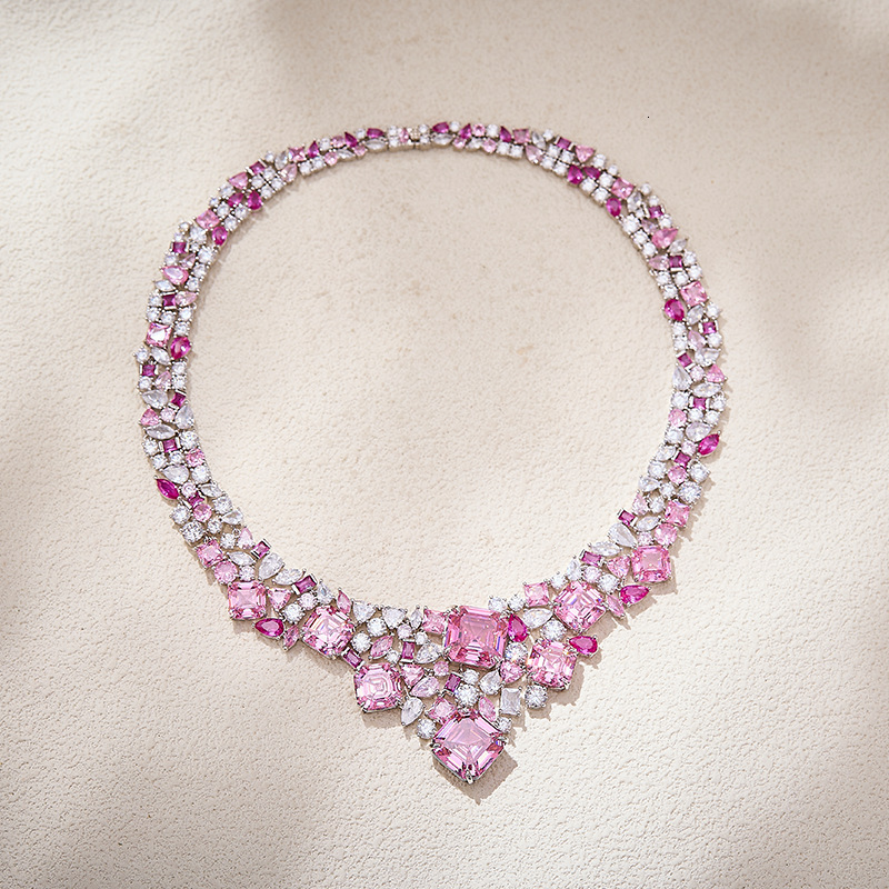 Necklace Stream Product: Galaxy Necklace, Gold-Plated Necklace, High-Quality Style, Elegant Women's Evening Dress Collarbone Necklace
