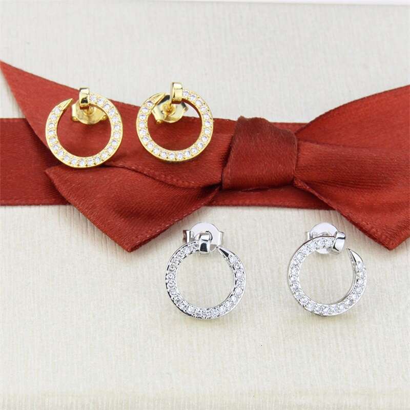 Earrings Women's 18K Gold Plated Round Hollow Diamond Studded Earrings Simple Personalized Copper Imitation Diamond Stud Earrings