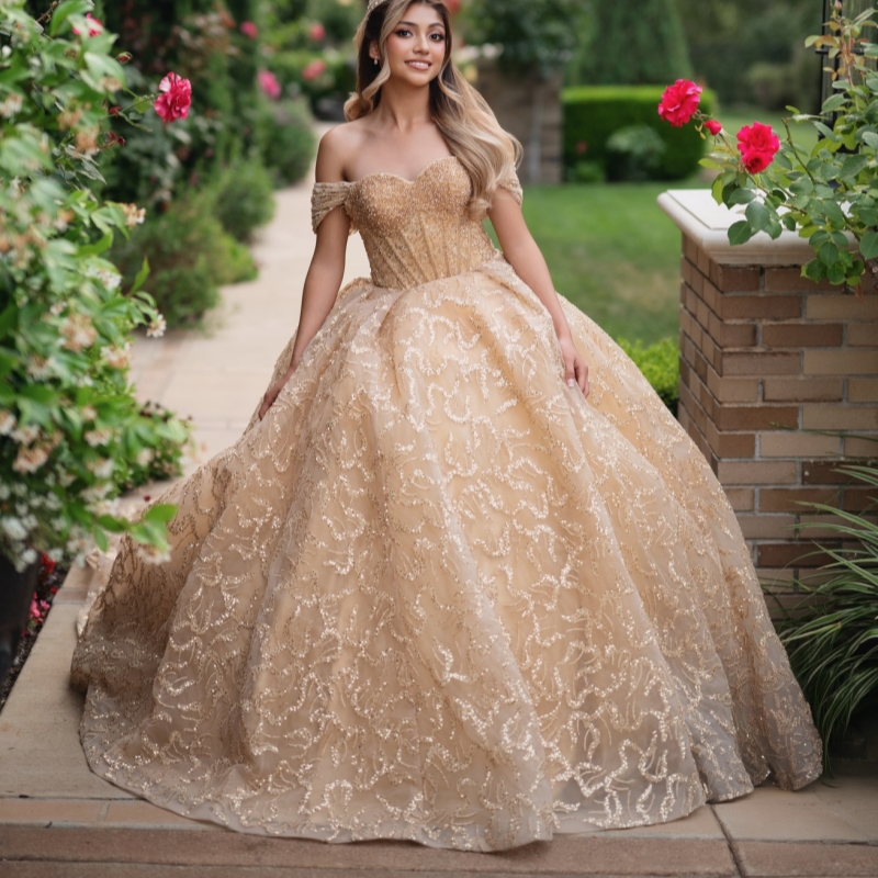 Champagne Shiny Quinceanera Dresses Ball Gown Off The Shoulder Sequin Applique Lace Beading Crystal Tull Sweet 16 Dress Vestidos 15 De Anos