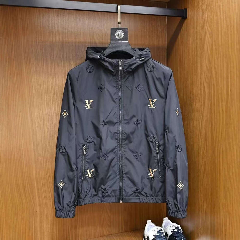 European Men's Fashion Hooded Embroidery 2025 Spring New Jacket