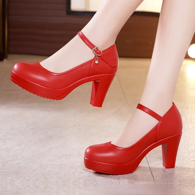 Small Size 32-43 Shallow Thick Bottom White Silver Wedding Shoes Bride Platform Pumps 2025 Block High Heels Shoes for Model Mom 260202