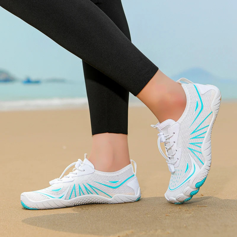 2025 quick-drying non-slip water shoes for men and women couples can be used for outdoor beach and indoor fitness260128