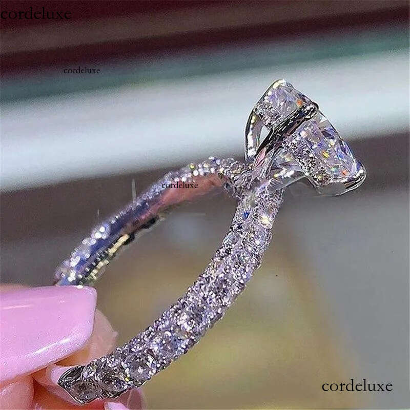 Designer ring Womens Dia Ring Romantic Shining Round Stone Wedding Bridal Fashion Jewelry Engagement Rings For Women c8
