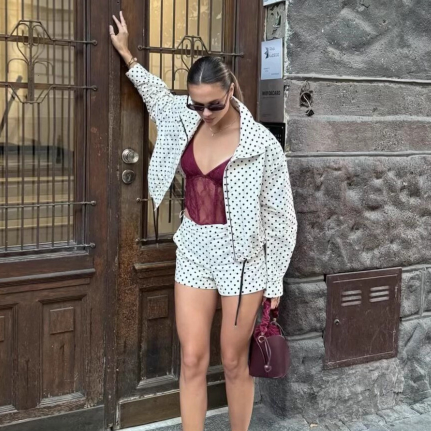 2026 Spring New European and American Style Women's Stand up Collar Polka Dot Bubble Yarn Fashion Trend Jacket Pilot Style Coat Women's Coat