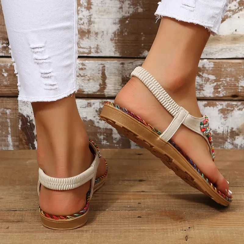Clip Toe Bohemian Style Sandals for Women Fashion Mix Color Pearl Rome Sandals Woman 2026 Flat with Non-Slip Beach Shoes 260204