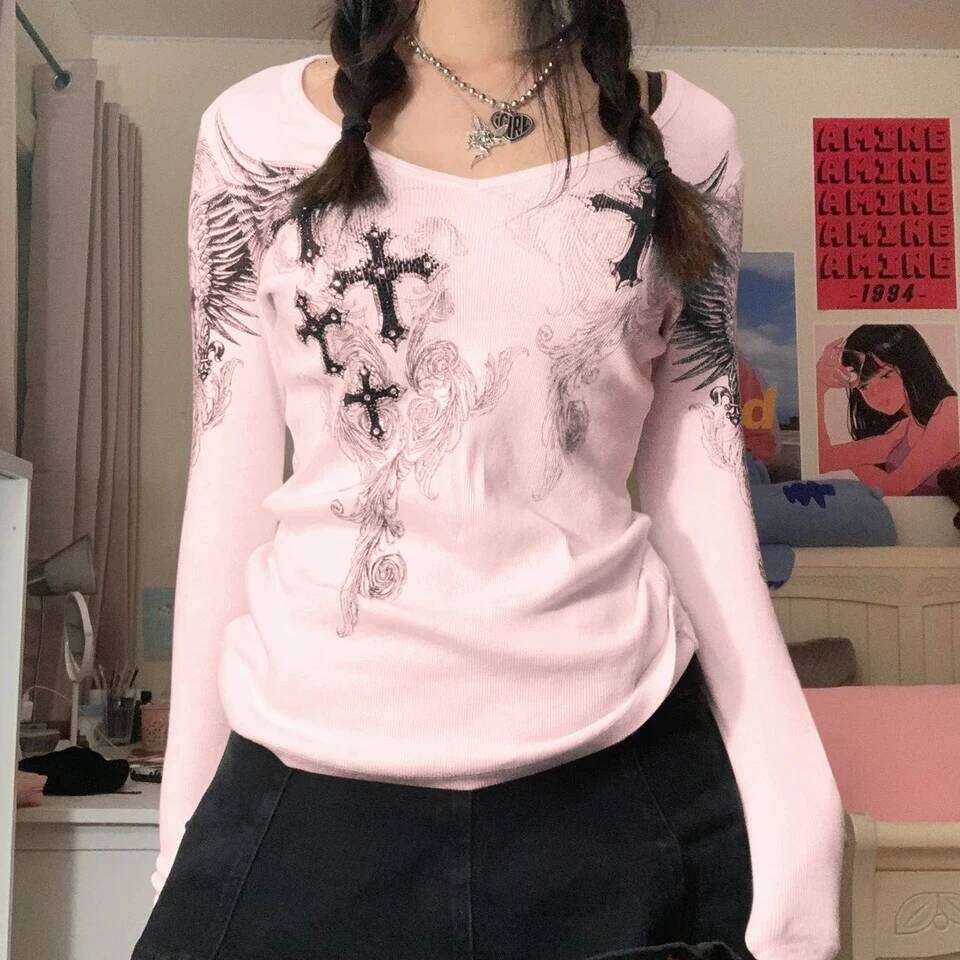 New 2000S Aesthetic T Shirt Graphic Cross Wings Print Long Sleeve Tops Y2k Women Clothes Fairycore Grunge Tee Streetwear