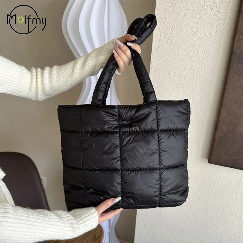 Winter Padded Shoulder Bag for Women Large Capacity Top HandleBag Winter Quilted Cloud Handbag Shopping Bags Bolsas Para Mujeres260128