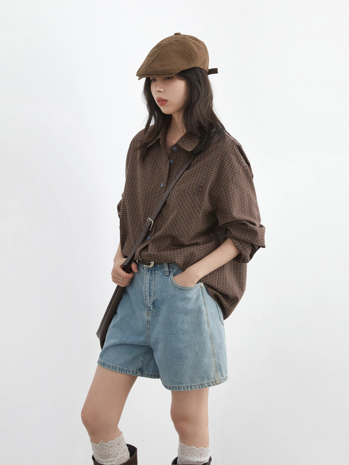 CHIC VEN Women Shirt Loose Casual Single-breasted Retro Contrast Plaid Embroidered Blouses Female Top Autumn Winter 260207