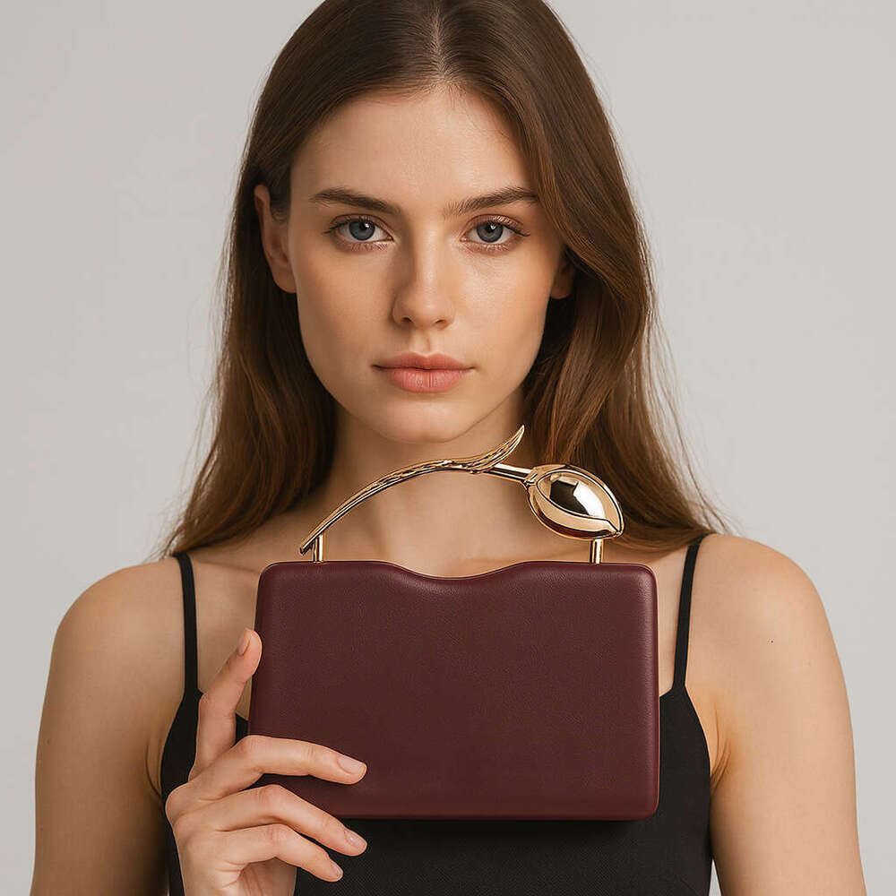 Clutch Bag Foreign Trade Cross-Border Factory Direct PU Clutch Rose Shape Valentine's Day Gift Crossbody European And American Evening Bag