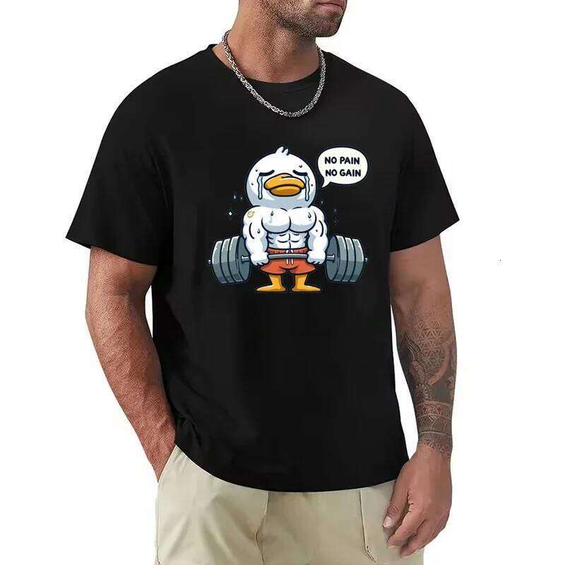 Cartoon Duck Weightlifting Pattern Printed Summer Men Casual Loose Neutral Fashion Y2k O-Neck Short Sleeve Top T Shirt X260209