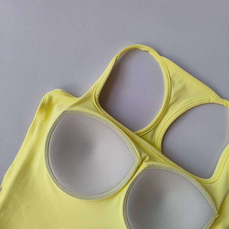 Sports and Fitness Vest with Chest Pad Summer Shockproof Beauty Nude Feeling Suit Pilates Training Top Yoga Clothing 26Y0209