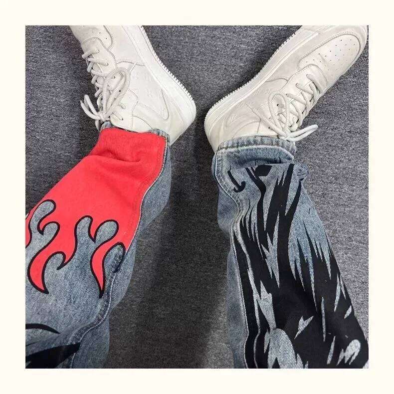 Men's Retro American Hip Hop Flame Skull Print Man High Street Motorcycle Denim Long Pants Baggy Jeans Men Techwear